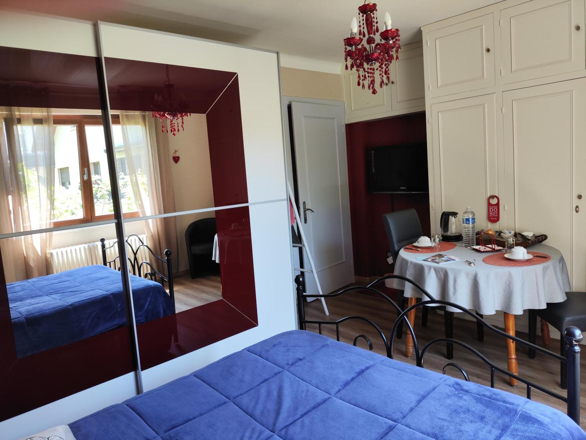 Colmar Room,Chambre Privee Chez L'Habitant,Parking Voiture Devant La Maison,Garage Moto Et Velo Eksteriør bilde